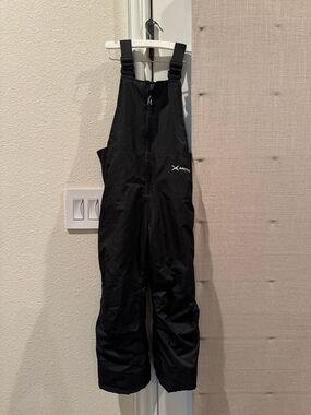 Arctix Black Snow Bibs with Adjustable Straps
